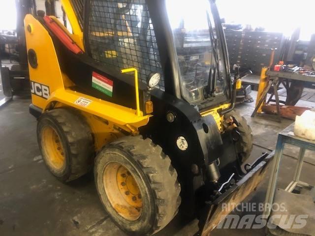 JCB Robot 170 Мини товарачи