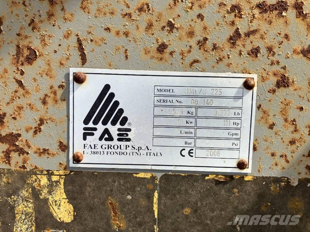 FAE UML/S 225 Брани и ротационни рали