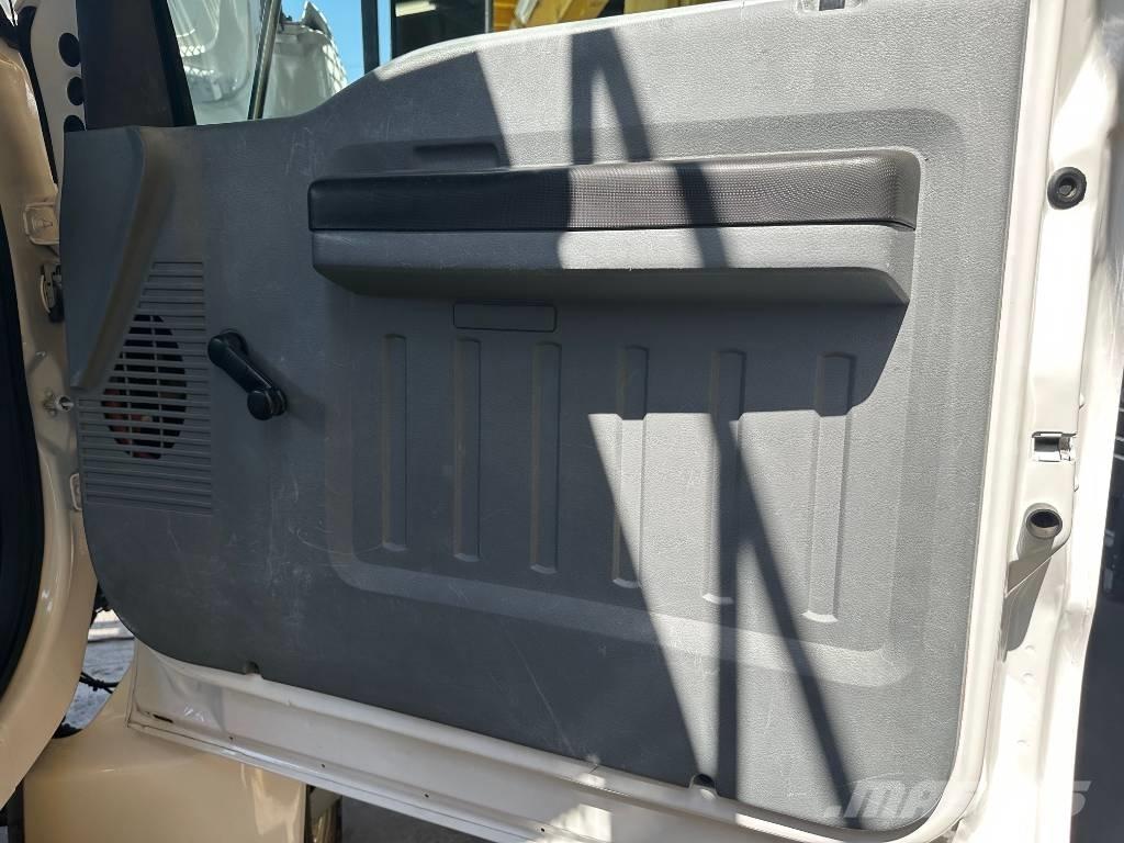 Ford F 750 SD Селскостопанство - Други
