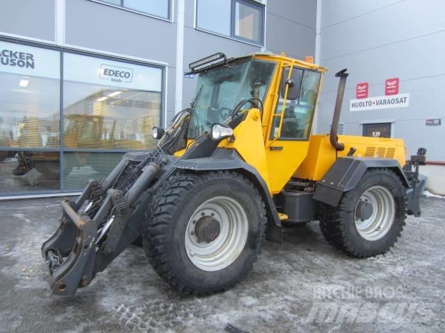 Wille 655 Комунални съоражения