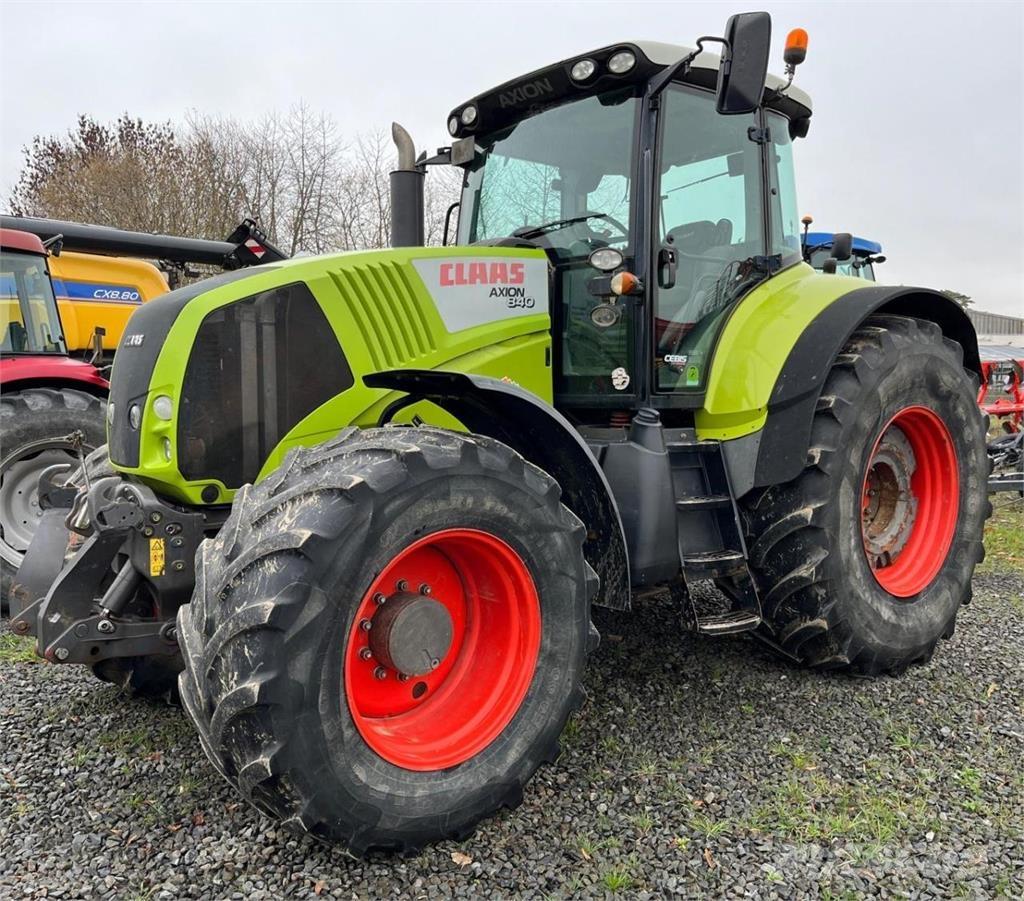CLAAS Axion 840 Трактори