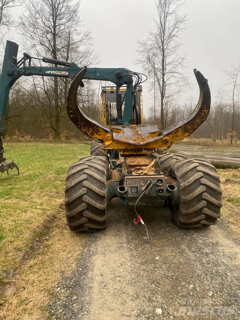 HSM 208 F Форуардери