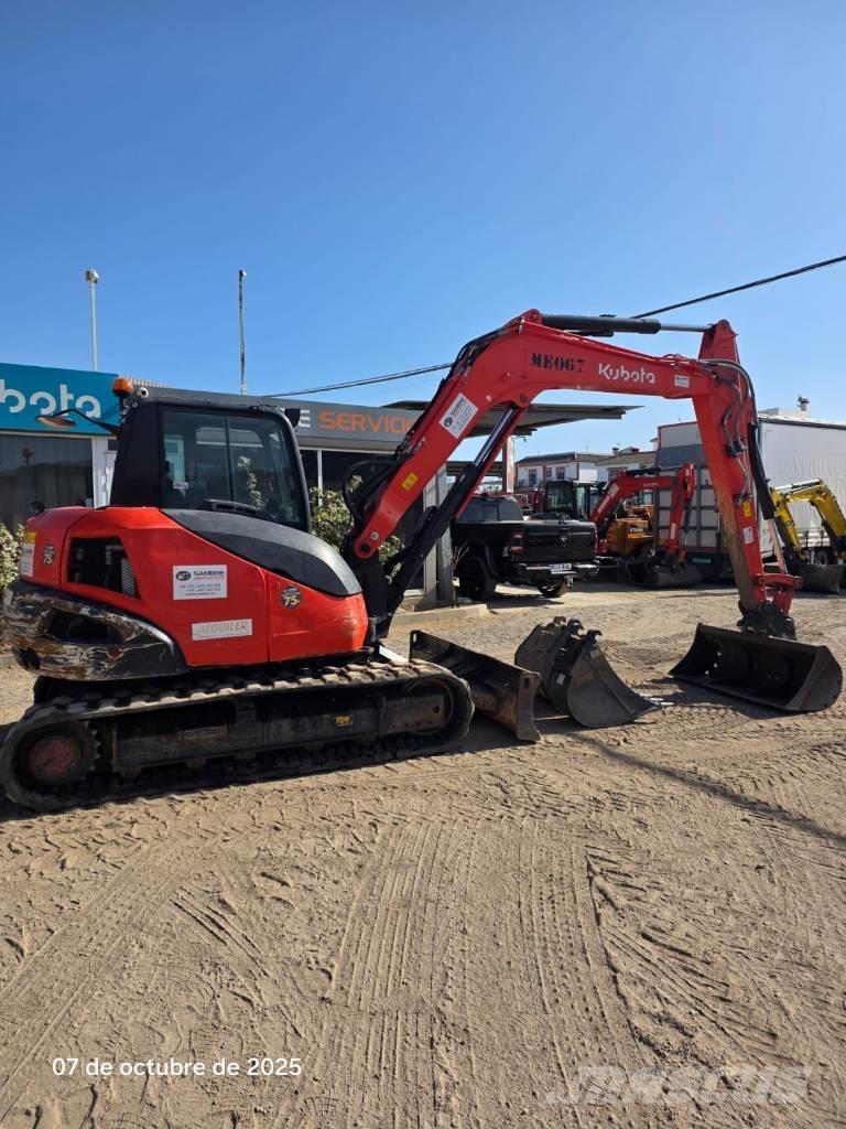 Kubota KX80-4a2 Средни екскаватори 7т - 12т