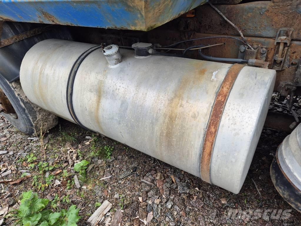 Sisu E14 Самосвал