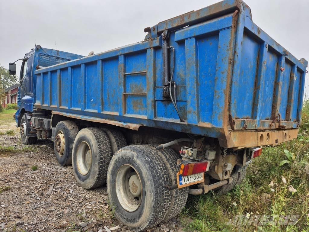 Sisu E14 Самосвал