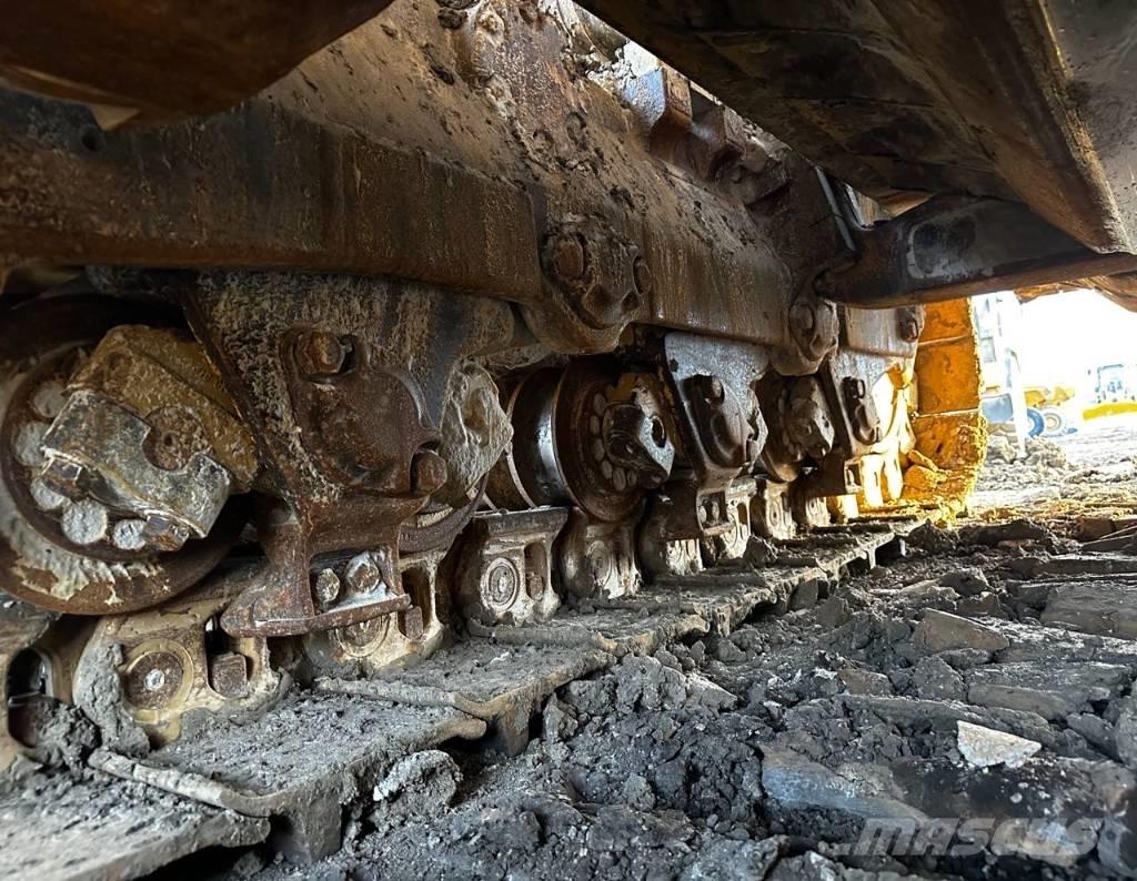 CAT D 9 T Верижни булдозери
