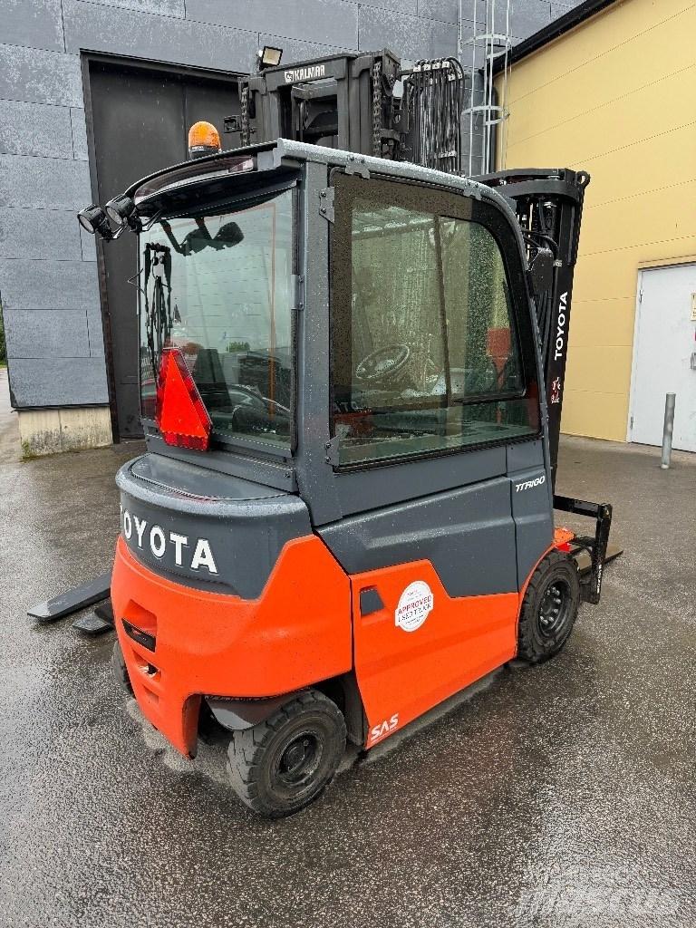 Toyota 9FBMK30T Електрически вилични кари-повдигачи