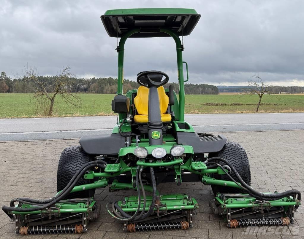 John Deere 8700 A Косачки за Fairway