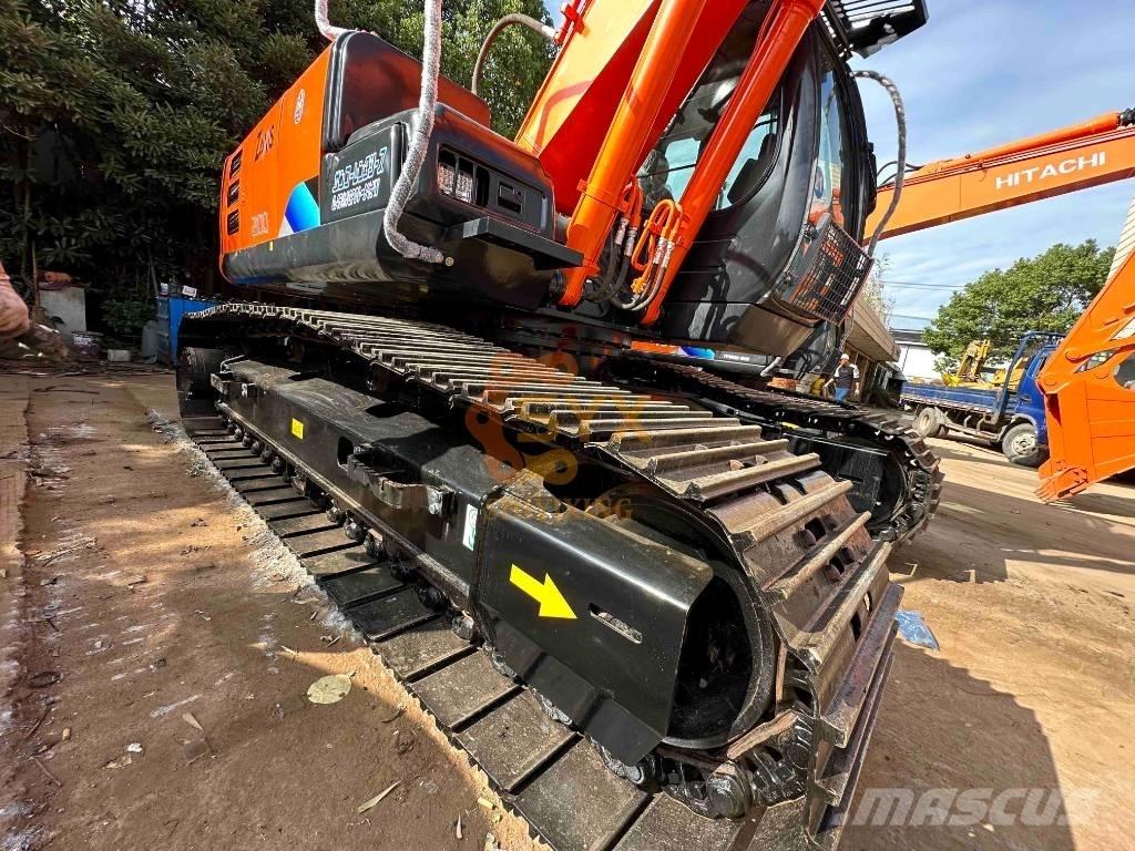 Hitachi EX 200 Верижен екскаватор