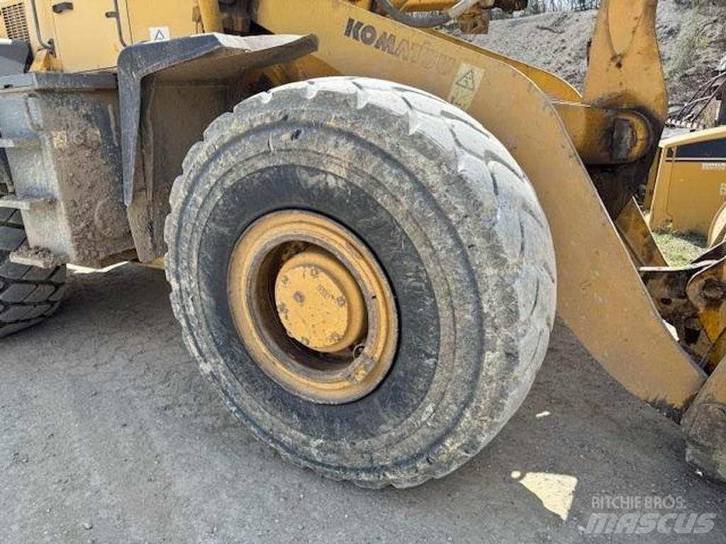 Komatsu WA 470-3H Колесни товарачи