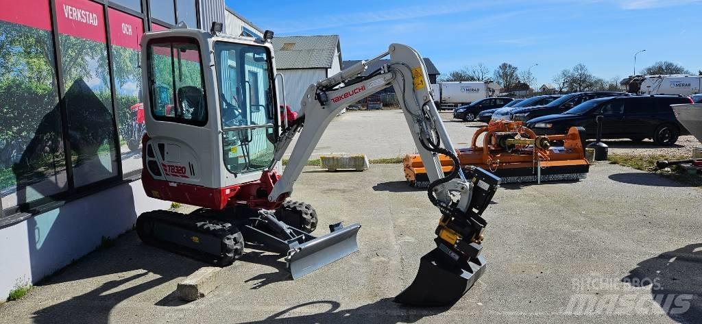 Takeuchi TB 320 Мини екскаватори < 7 т