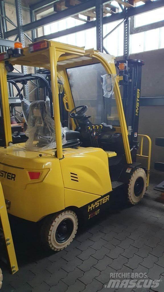 Hyster J2.5UT Електрически вилични кари-повдигачи