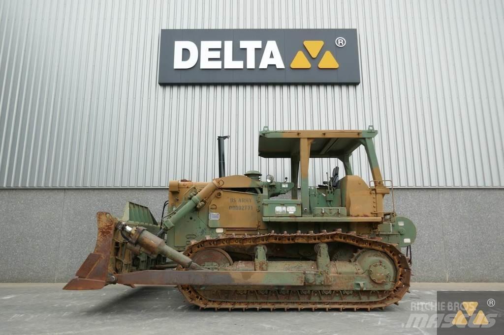 CAT D7F Ex-army Верижни булдозери
