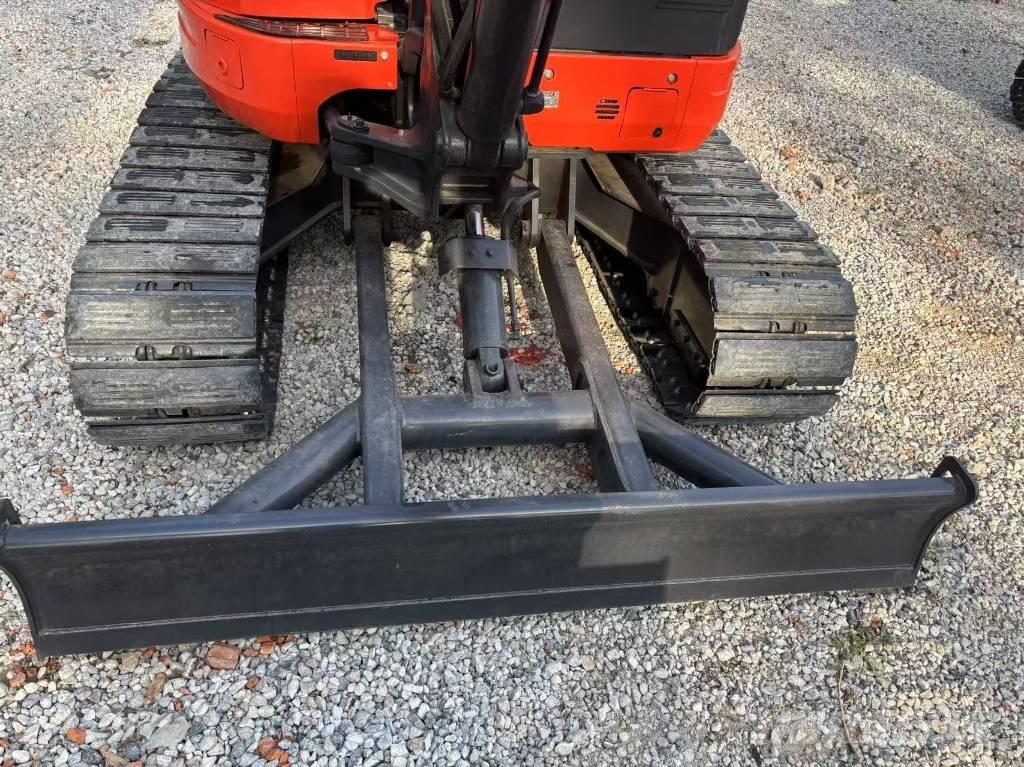 Kubota U 55 R-4 Мини екскаватори < 7 т