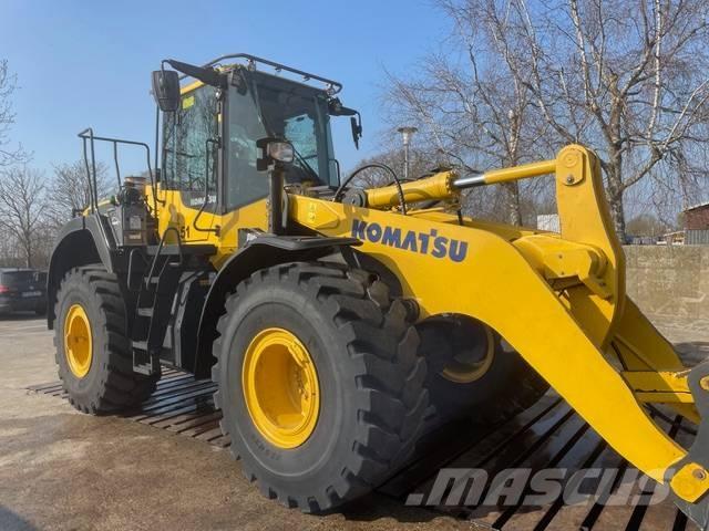 Komatsu WA 380-8 Колесни товарачи