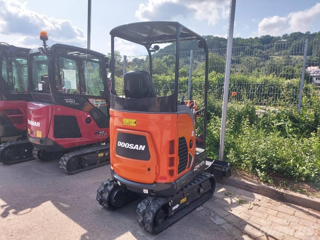 Develon DX 17 Z Мини екскаватори < 7 т