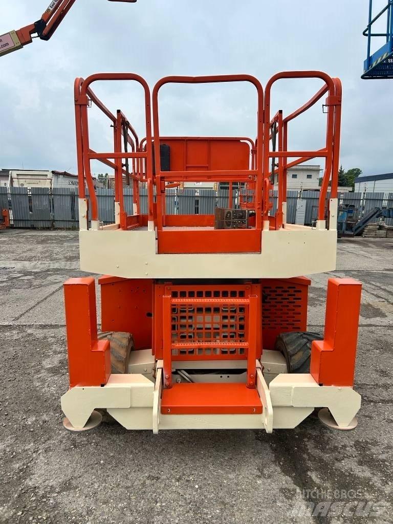 JLG 260 MRT Ножични работни платформи