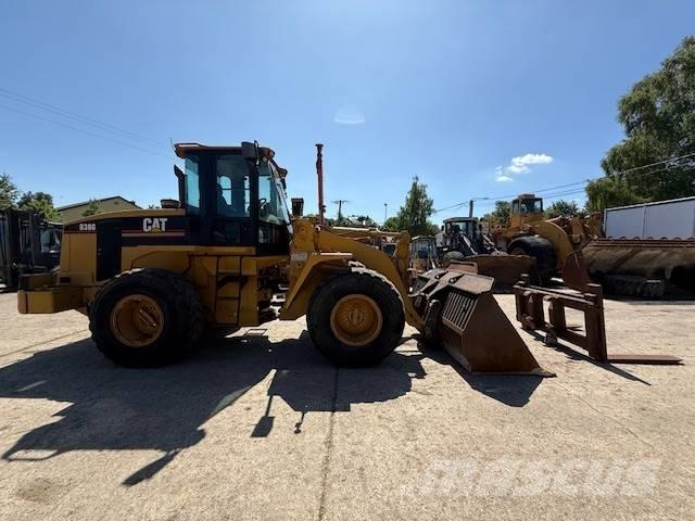CAT 938 G Колесни товарачи