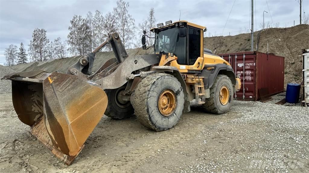 Volvo L120H Колесни товарачи