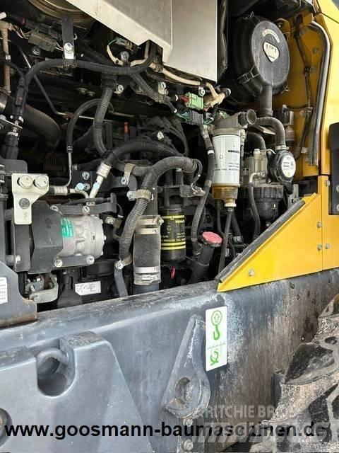 Komatsu WA 320-8 Колесни товарачи