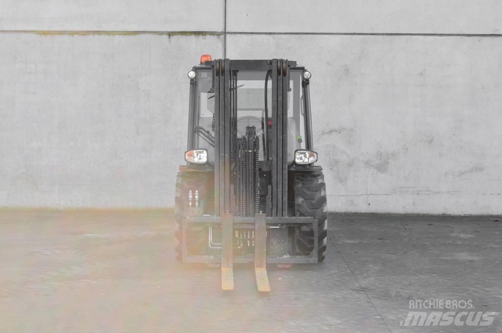 Manitou MC 25-4 Дизелови камиони