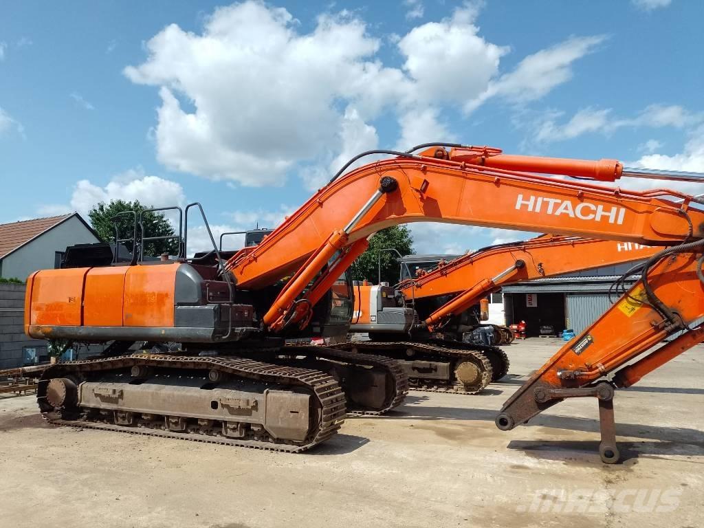 Hitachi ZX350 Колесни товарачи