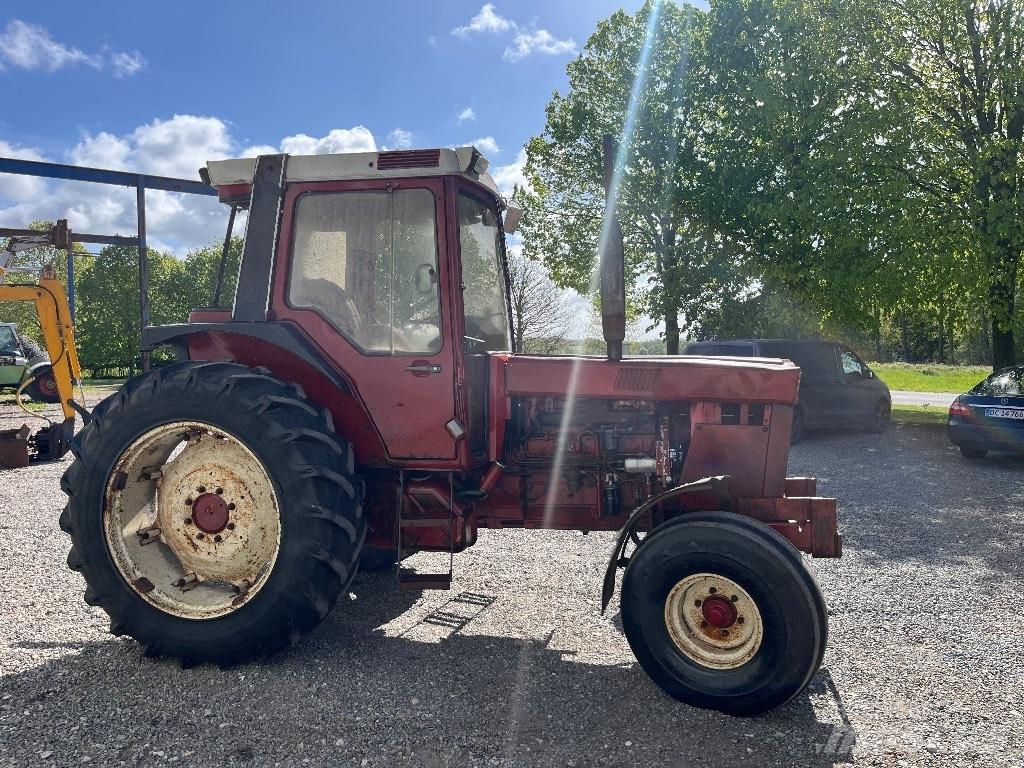 Case IH 956 XL Трактори