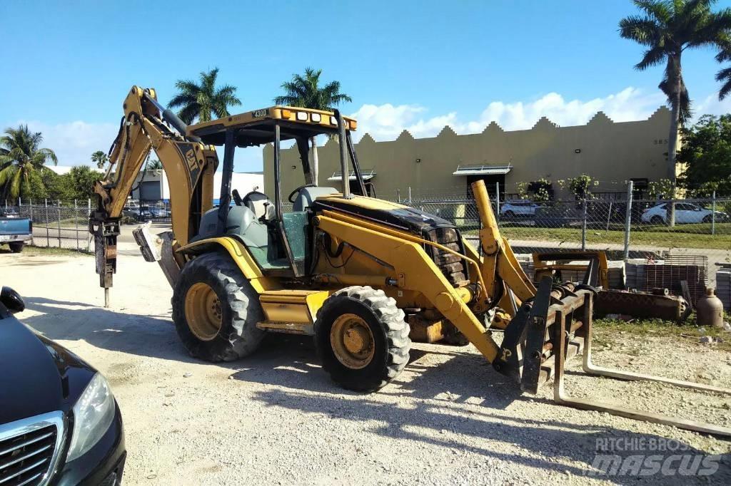 CAT 430 D Товарач със заден ексватор