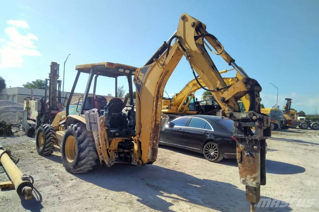 CAT 430 D Товарач със заден ексватор