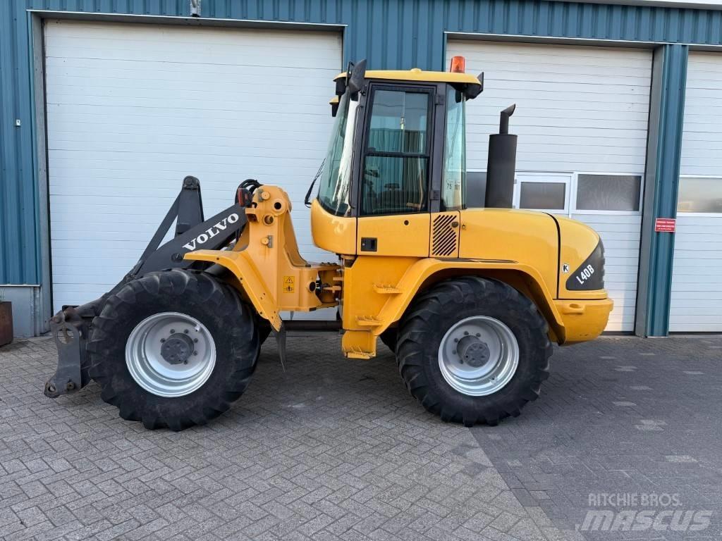 Volvo L 40 B TPS Колесни товарачи