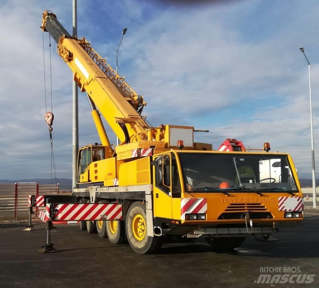 Demag AC 120 Всъдеходни кранове