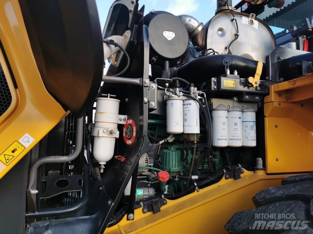 Volvo L 150 H / L150H Колесни товарачи