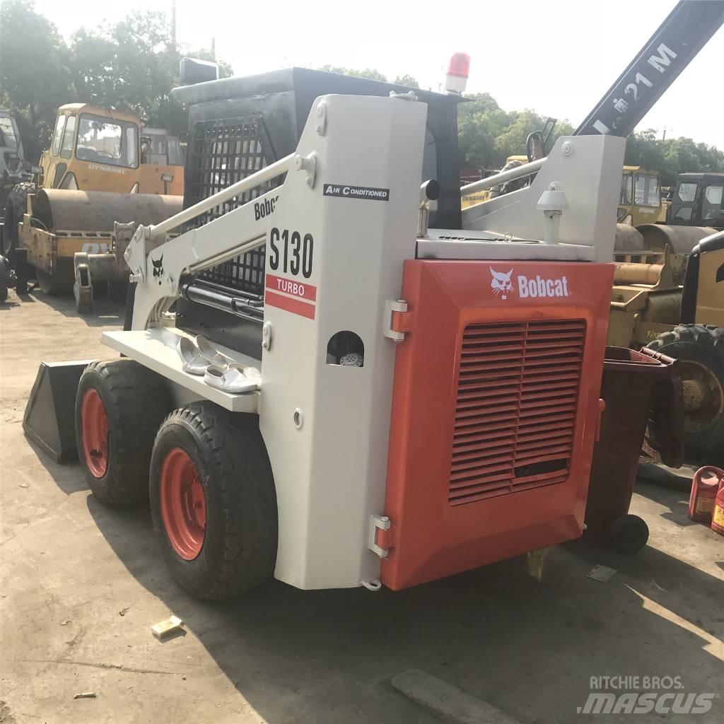 Bobcat S 130 Мини товарачи
