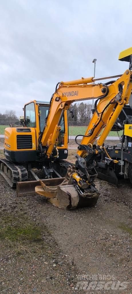 Hyundai R60CR-9A Мини екскаватори < 7 т