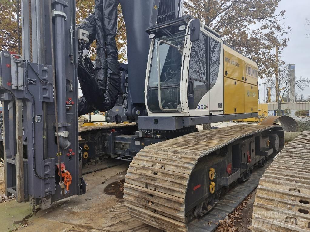 Bauer / RTG RG25-SC Пилоти
