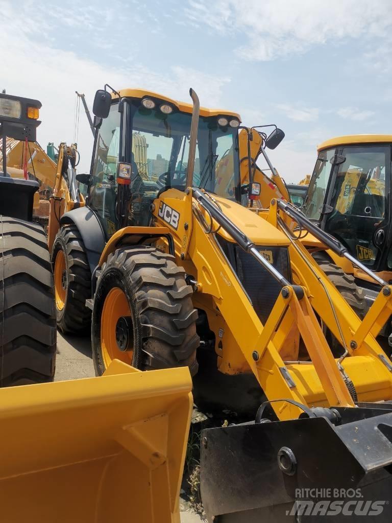 JCB 4 CX Товарач със заден ексватор