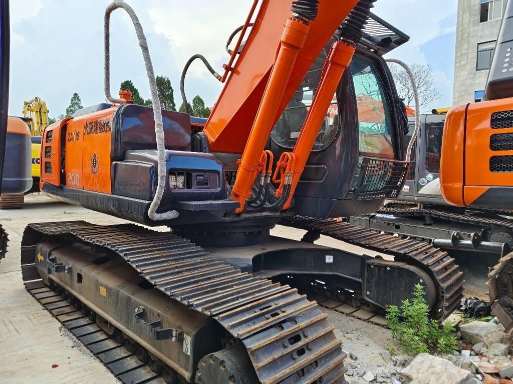 Hitachi ZX 200 Верижен екскаватор