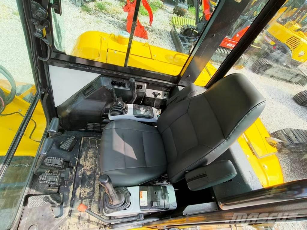Komatsu PC 56 Мини екскаватори < 7 т
