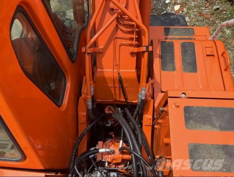 Doosan DH150W-7 Колесни екскаватори