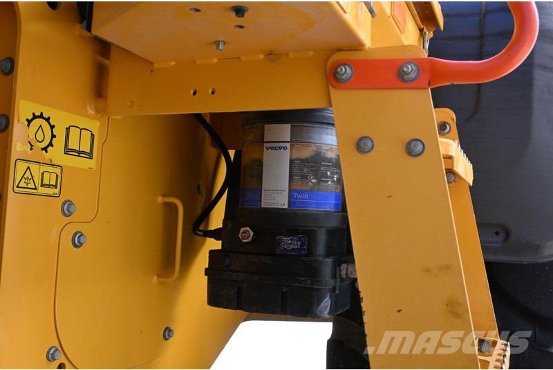 Volvo L90H Колесни товарачи