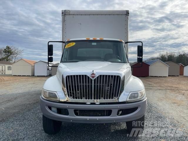 International 4300 Каросерии