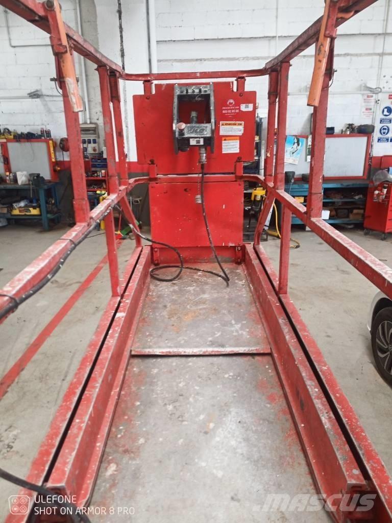 JLG 2030 ES Ножични работни платформи