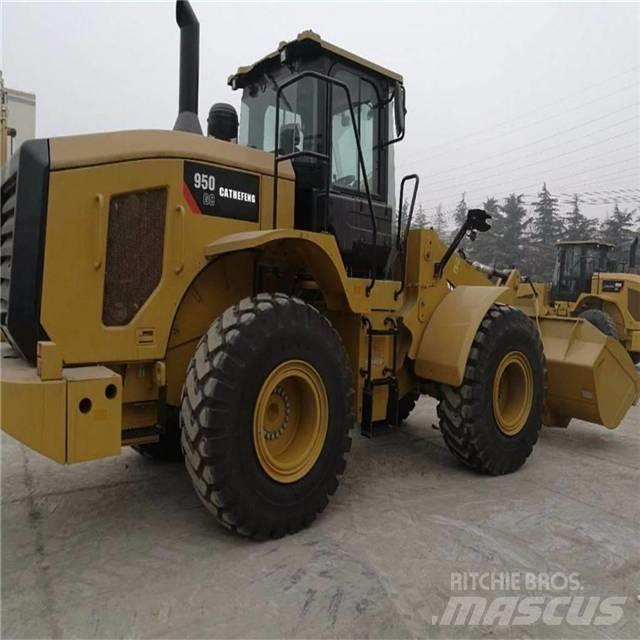 CAT 950K Колесни товарачи