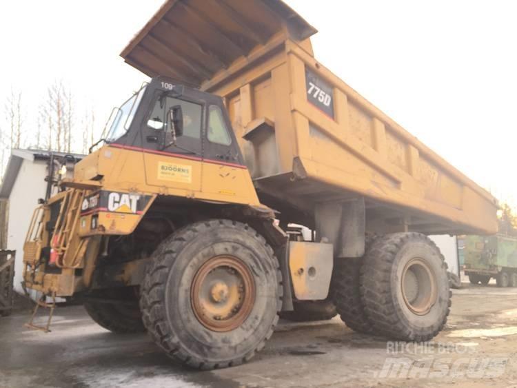 CAT 775 D Твърди самосвали

