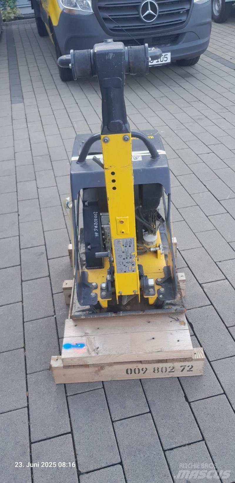 Bomag BPR 25/50 D Уплътнители за плочи
