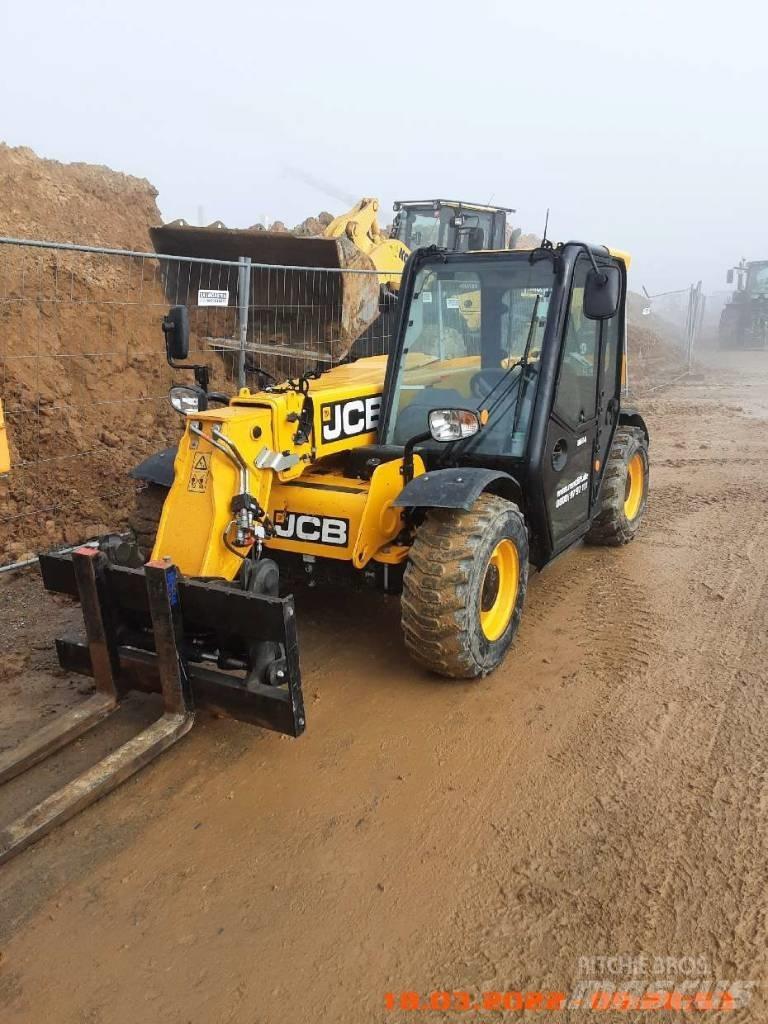 JCB 525-60 Телескопични товарачи