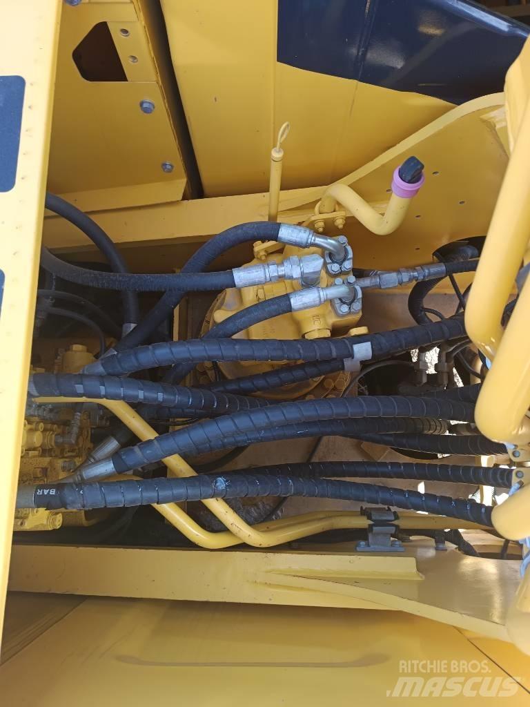 Komatsu PC 200 Верижен екскаватор