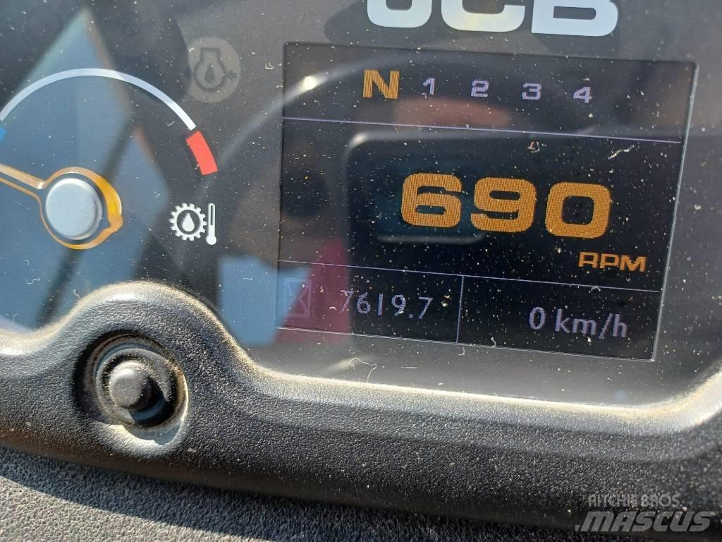 JCB 437 ZX Колесни товарачи