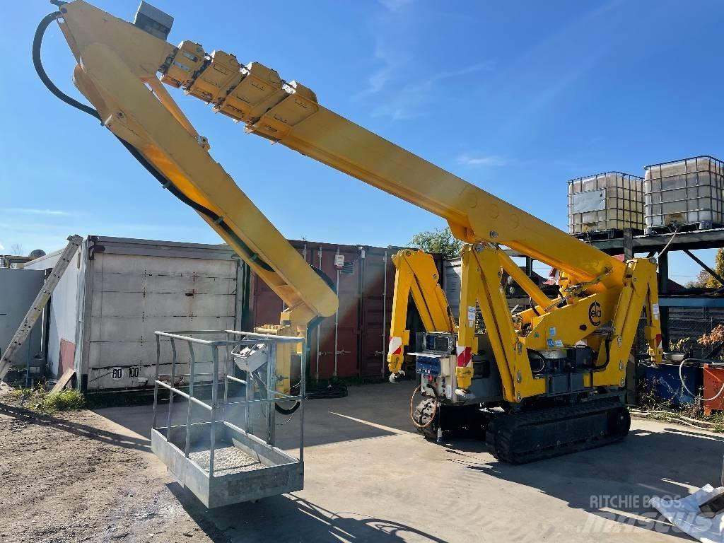 Cela Spyder 300 Телескопични повдигачи
