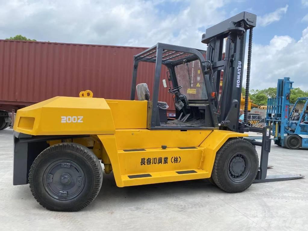 Komatsu FD 160 Дизелови камиони